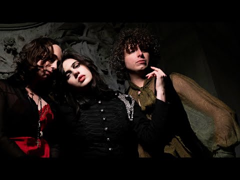 Sunflower Bean - Crashing Highs (Audio)