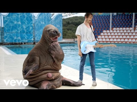 Darwin Deez - You Can&#039;t Be My Girl