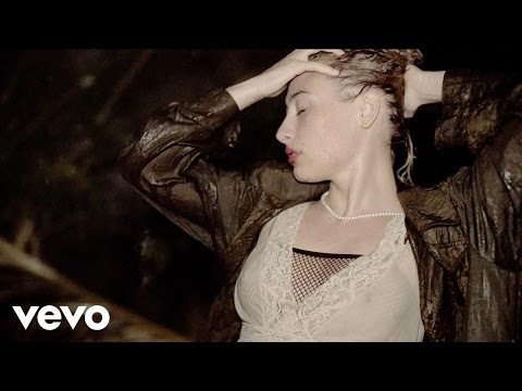 Samantha Urbani - Go Deeper