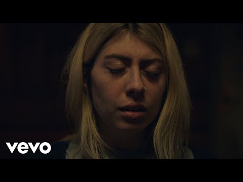 Charly Bliss - Chatroom [Official Music Video]