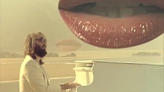 Roche : Sebastien Tellier (Fleur & Manu)