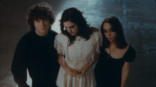 There’s A Part I Can’t Get Back : Sunflower Bean (Harv Frost)